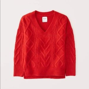 Abercrombie and Fitch Sweater size XL NWT